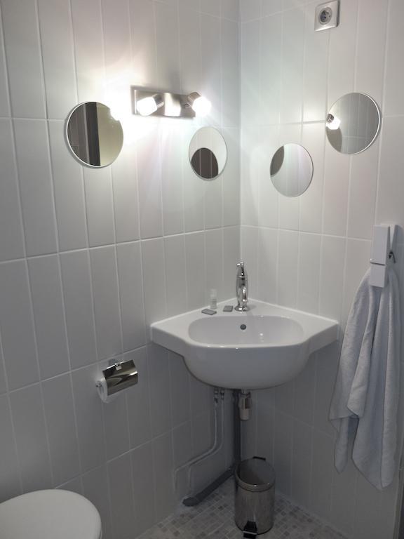 Hotel Au Fil De L'Eau - La Malate Besançon Værelse billede